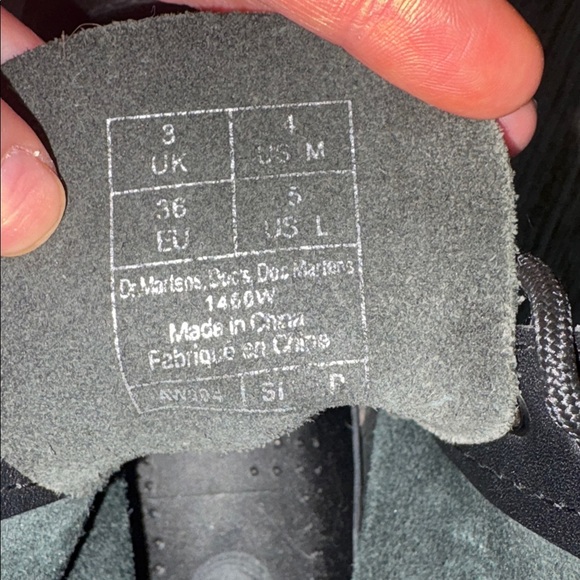 Dr. Martens 1460 women’s boots - Picture 5 of 5